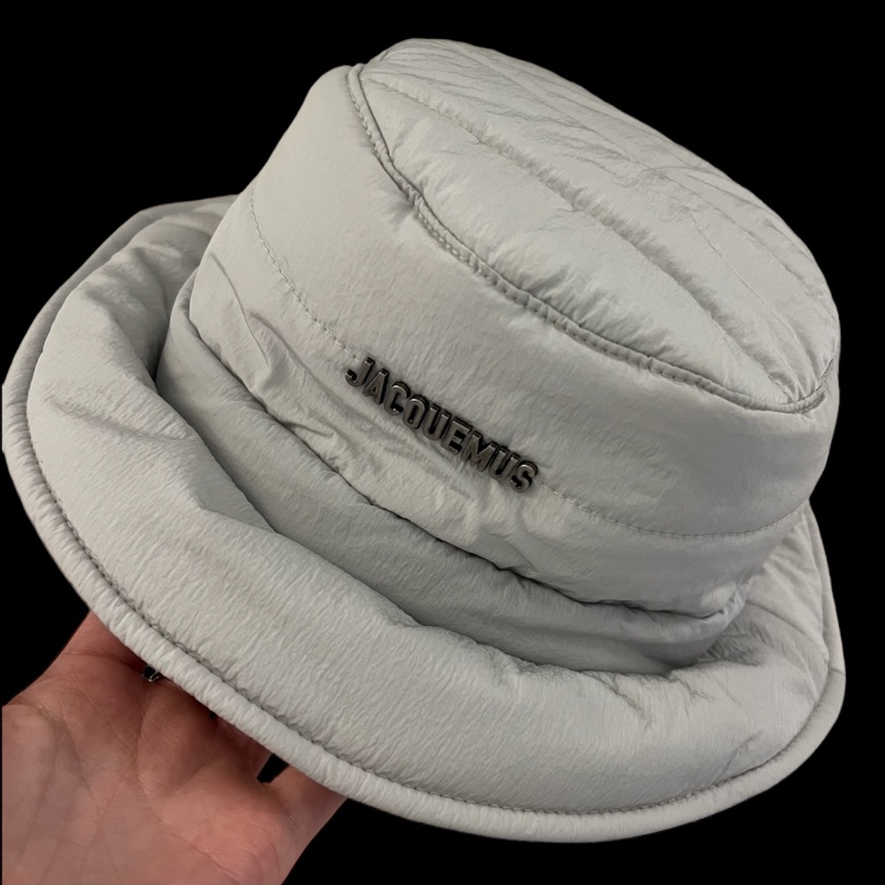 JACQUEMUS HAT